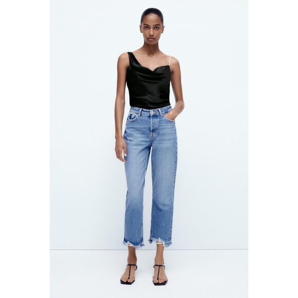 Blue Denim Zara High-Waisted Cropped Fringed Raw Hem Jeans (NWT) - Picture 1 of 10